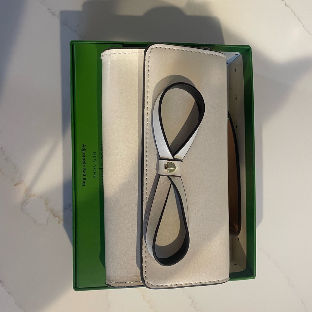 Kate spade adjustable belt bag size s/m